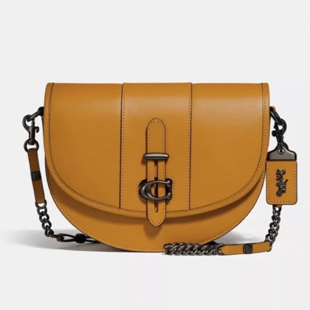 BNWT Coach Saddle Medium Bag 👜